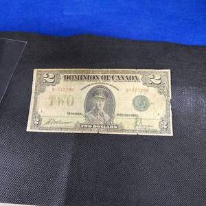 lot 129 image: 1923 $2 Canadian Blue Seal Large Note