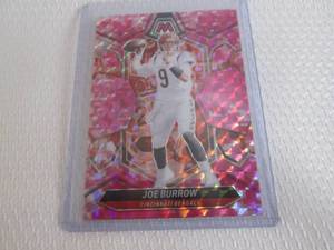 lot 7 image: 2024 Mosaic Joe Burrow Pink Prizm C...