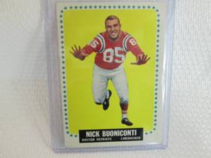 lot 41 image: 1964 Topps Nick Buoniconti Card...