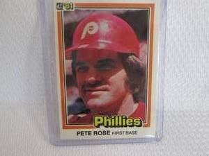lot 54 image: 1981 Donruss Pete Rose Card...