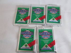 lot 77 image: 5-1990 Upper Deck Baseball  Packs...