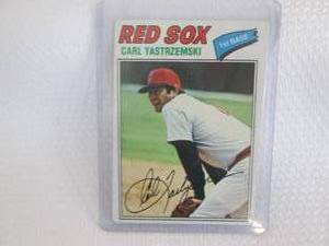 lot 109 image: 1977 Topps Carl Yastrzemski Card...