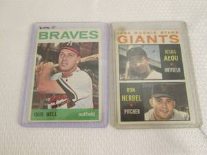 lot 124 image: 1964 Topps Baseball Cards...