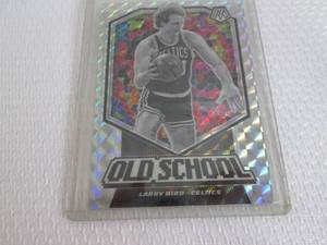 lot 185 image: 2019-20 Mosaic Larry Bird Silver Pr...