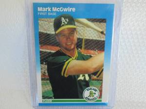 lot 205 image: 1987 Fleer Mark McGwire Rookie Card...
