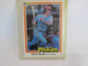 lot 234 image: 1981 Donruss Pete Rose Card...