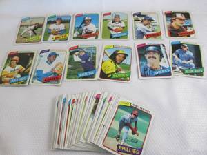 lot 244 image: 1980 Topps Baseball Cards...