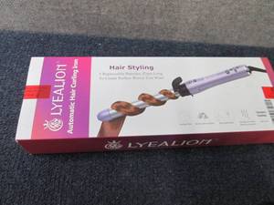 lot 281 image: Lyealion Automatic Hair Curling Iro...