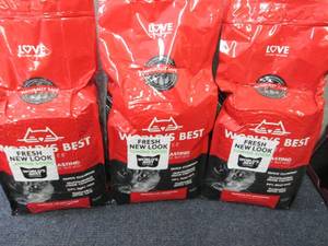 lot 284 image: 3- 8 lb Bags Worlds Best Cat Litte...