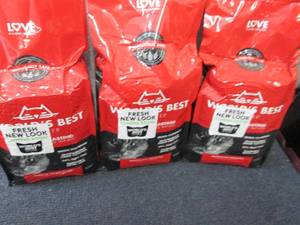 lot 286 image: 3- 8 lb Bags Worlds Best Cat Litte...