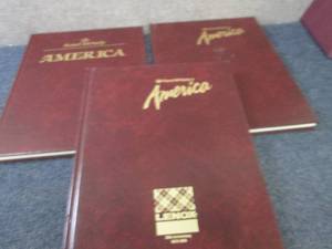 lot 412 image: 3 Rand McNally  Picture Books...