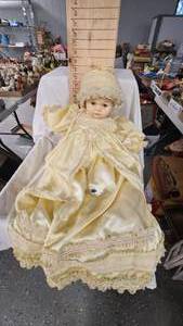 lot 35 image: Robin Woods Vintage Coo Baby Porcelain Doll