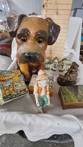 lot 41 image: Vintage Figurines, Dogs, Music Boxes, Dutch Votive Holders