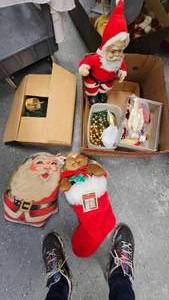 lot 68 image: Vintage Christmas Stuffie and Garland Lot