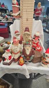 lot 90 image: Vintage Santa Lot