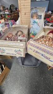 lot 122 image: Agelina Collection Doll, Katrina Collection Doll, Anili Doll