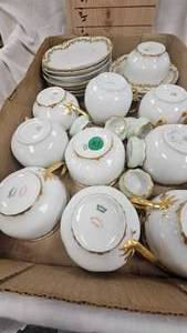 lot 151 image: Assorted Lot ofHaviland Dishes, Cups, Saucers, Etc