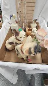 lot 155 image: Dog and Bird Statues and Planters