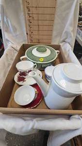 lot 185 image: Colonial Homestead by Royal Casserole Dish, Cups n Saucers