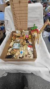 lot 232 image: Assorted Toy Lot including Celluloid Toys and Miniature Pocket Knife(working)