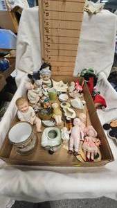 lot 234 image: Porcelain Figures Lot as Shown