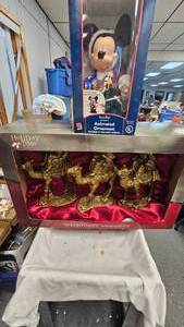 lot 244 image: Wiseman TablePiece and Animated Mickey Christmas Dcor