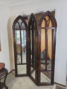 lot 60 image: Architectural Salvage Arched Mirror Divider As Is