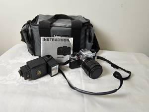lot 96 image: Leica R 4 Film Cammera