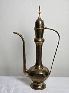 lot 133 image: Vintage Turkish Brass Etched Teapot
