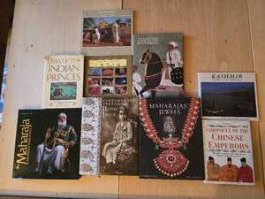 lot 176 image: Coffee Table Book Collection - India Art & Design - (9)
