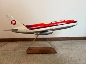 lot 152 image: Frontier Airlines Boeing 737-200 Model Airplane with Mount