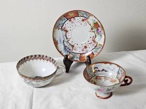 lot 9 image: Japanese Kutani Ware Tea Pieces
