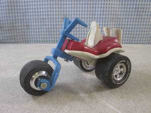 lot 8 image: (CNTR) Vintage Tonka 3-Wheeler...