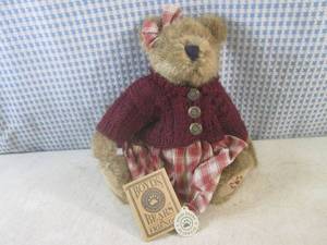 lot 62 image: (EC1) Boyds Bears Velma Q Berriwea...