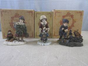 lot 71 image: (A-1) 3 Yesterdays Child The Dollst...