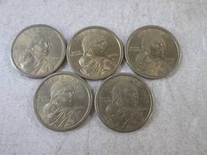 lot 105 image: (FS) 5 - 2000 P Sacagawea $1 Coins...