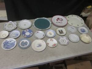 lot 167 image: (A-2) Assorted Vintage Collectible ...