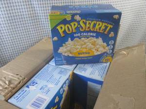 lot 189 image: (C-2) 4 Boxes of Pop Secret Butter ...