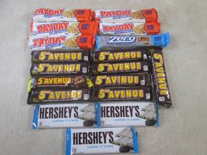lot 243 image: (B-1) Assorted Candy Bars Past Date...