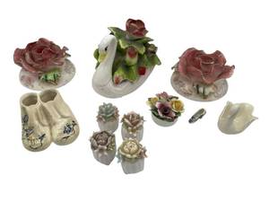 lot 39 image: Neat Vintage Porcelain Collection - Coalport, Lenox, Commodore Candle Holders, Enesco, and More