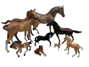 lot 44 image: Vintage Porcelain Horse Lot - Hagen Renaker (9.25 Tall), Cybis, Mortens Studio and More