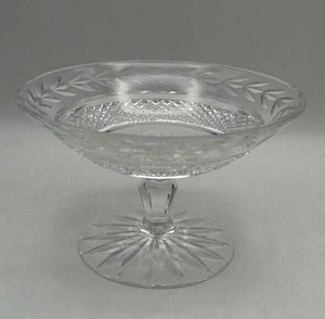 lot 99 image: Vintage Waterford Crystal Glandore Round Footed Pedestal Compote (6 diameter x 2.75 tall)