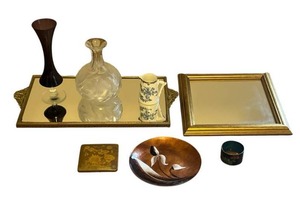 lot 143 image: Vintage Collectibles including Cloisonne Napkin Ring, Royal Worcester Miniature Creamer (2.5 Tall), 1950s Hawaiian Islands Compact Mirror, and More