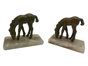 lot 151 image: Pair of Vintage Brass Horses (5 tall) - See Description