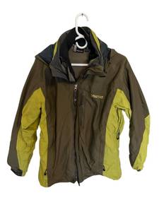 lot 240 image: Mens Size Medium MARMOT Green Jacket with Liner