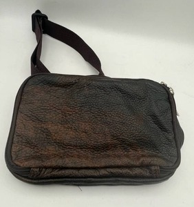 lot 275 image: Vintage CORONADO LEATHER 10-inch Fanny Pack