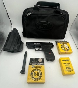 lot 285 image: Crosman NIGHT STALKER CO2 Powered Air Pistol with Red Laser Sight