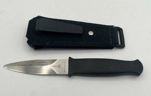 lot 289 image: Vintage Gerber GUARDIAN R.W. Loveless Boot Knife (3.25 Blade) with Sheath