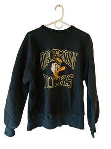 lot 376 image: Vintage MV Sport Oregon Ducks Disney Pullover Sweatshirt (Mens Size XL)