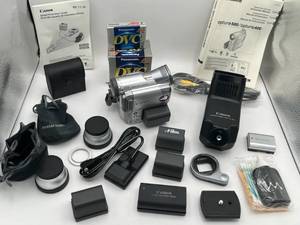 lot 407 image: Nice Canon Optura 500 MiniDV Digital Camcorder with Loads of Accessories